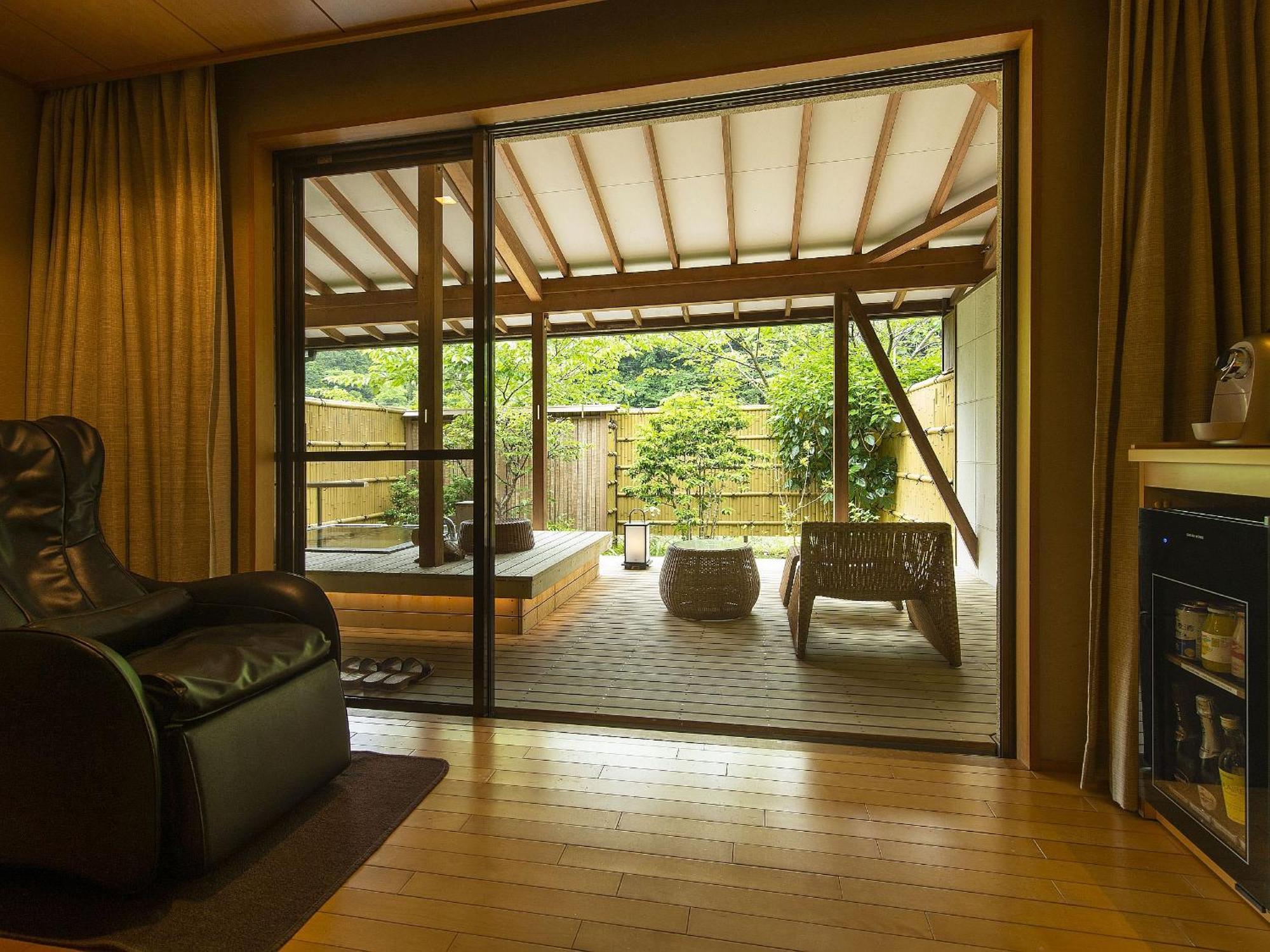 Shimoda 4*