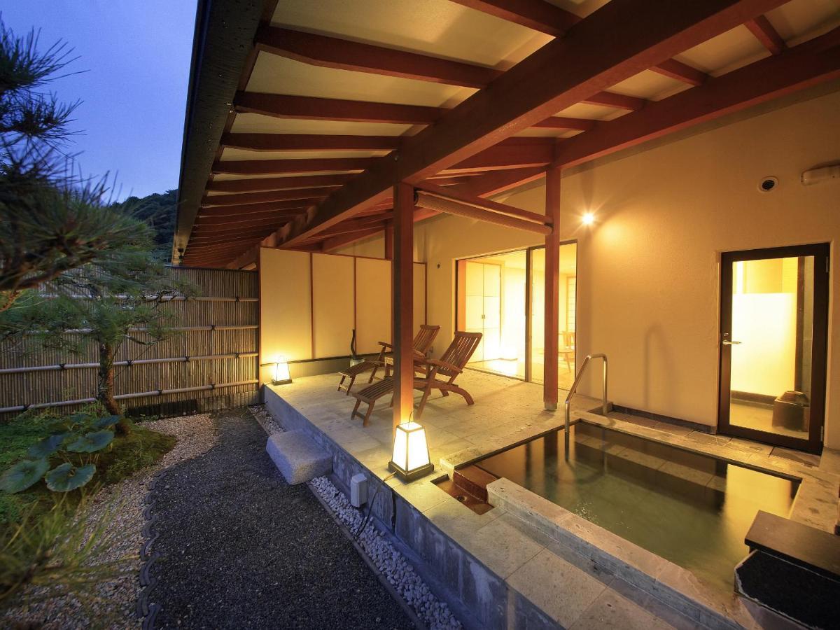 Shimoda 4*